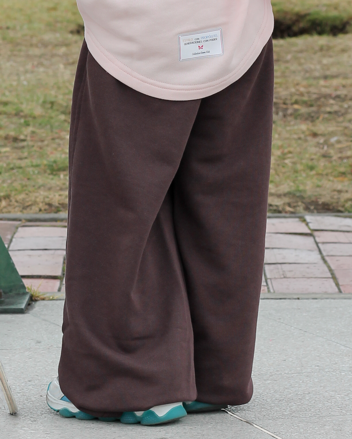 Pantalón Wide Leg Good Vibes para niñas, tallas 4 a 6 Rosado - Café
