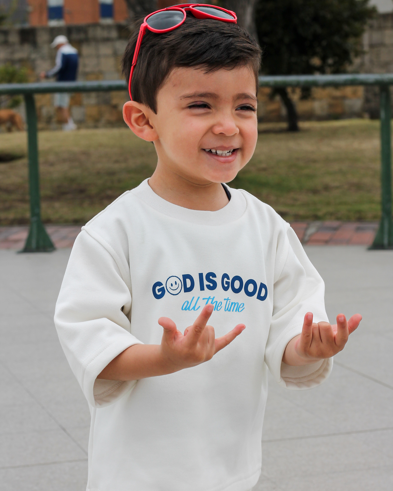 Set God is Good para niños, tallas 4 a 6 Blanco