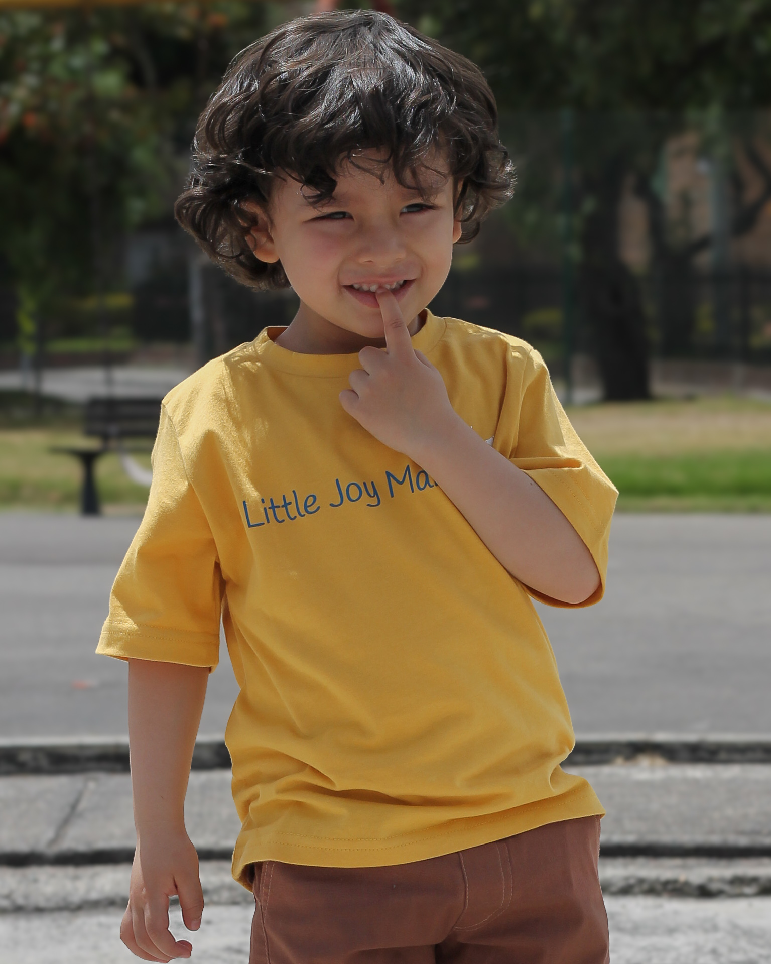 Camiseta Semi Oversize Little Joy Maker