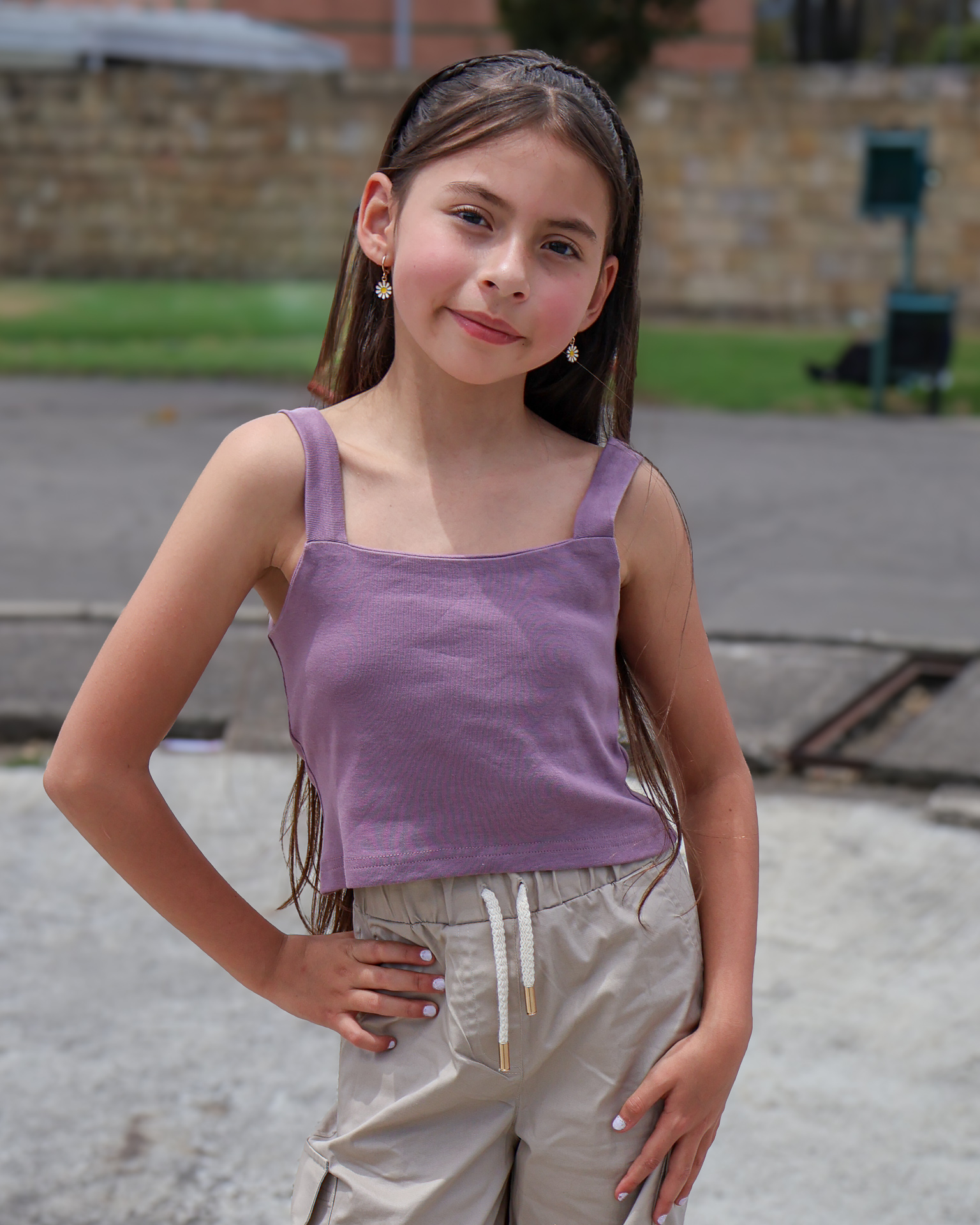 Crop Top Essential para niñas, tallas 8 a 12 Uva